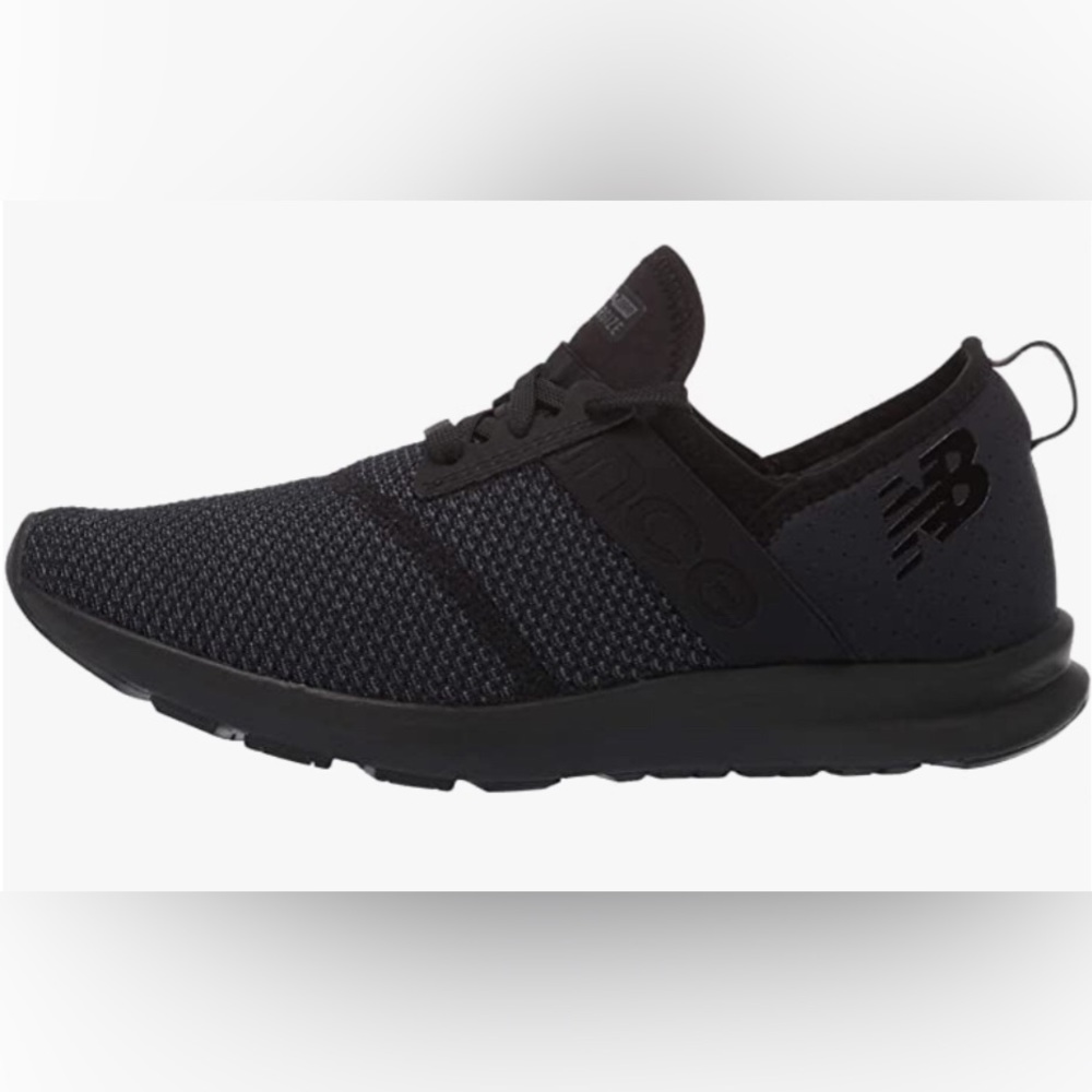 NEW BALANCE WOMEN’S CONTEMPORARY MODERN SNEAKER